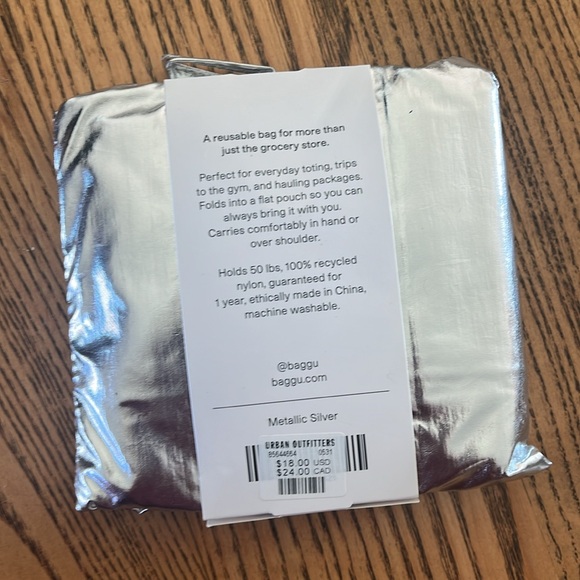 BAGGU Standard Baggu Silver Metallic NWT - Picture 5 of 5